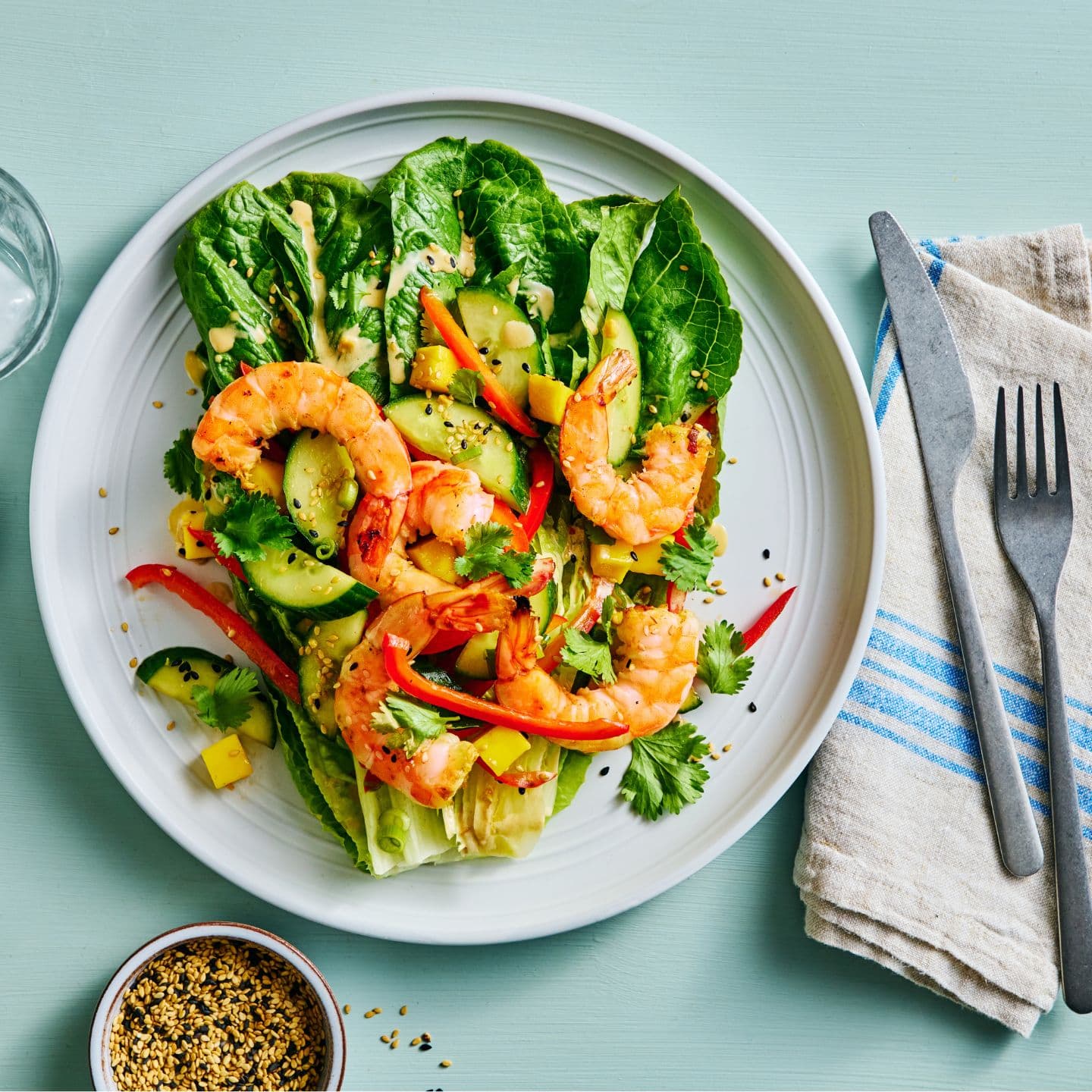 Bannière de défi Recette de salade romaine aux crevettes grillées
