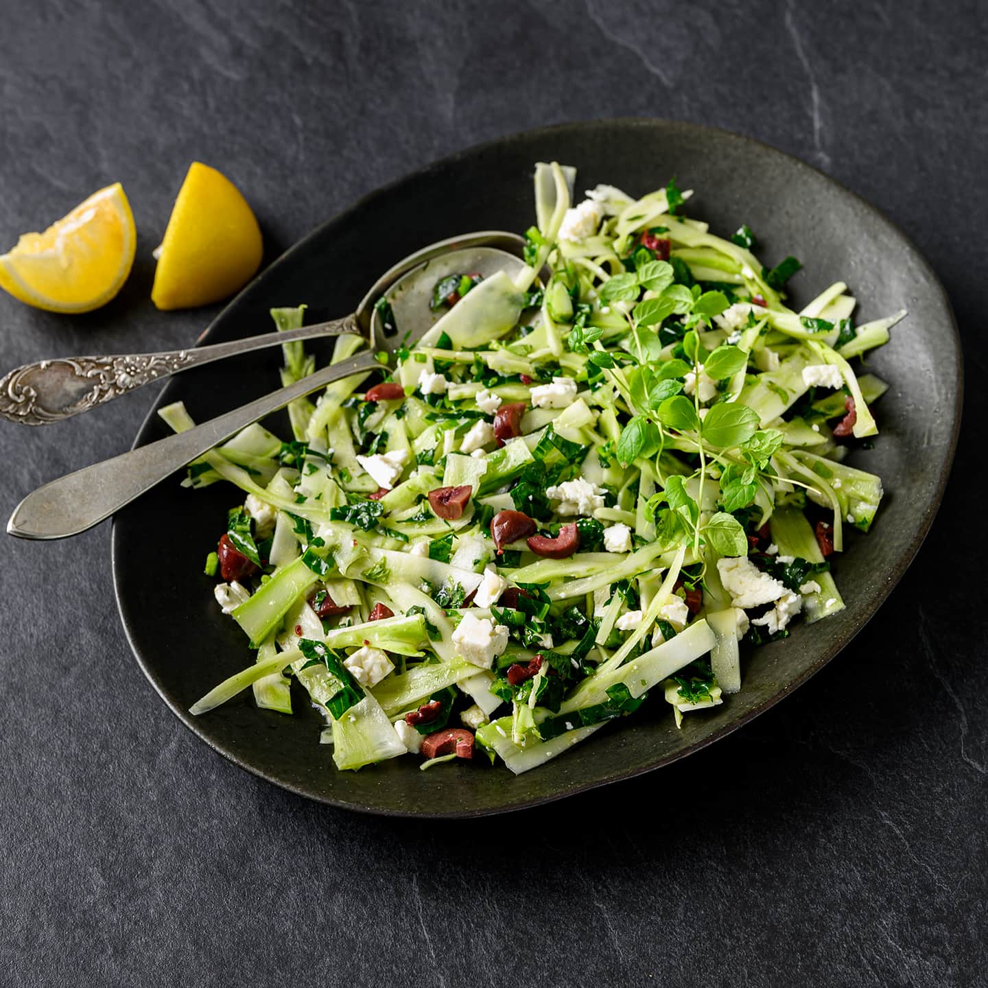 Bannière de défi Recette de salade aux feuilles et pieds de brocoli